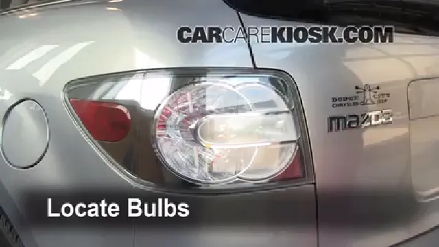 2008 Mazda CX-7 Sport 2.3L 4 Cyl. Turbo Éclairage Feux de position arrière (remplacer ampoule)